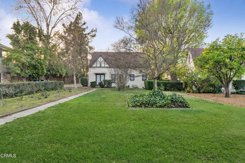 3864 E California Boulevard