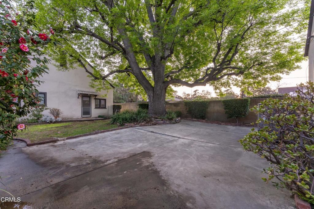 3864 E California Boulevard