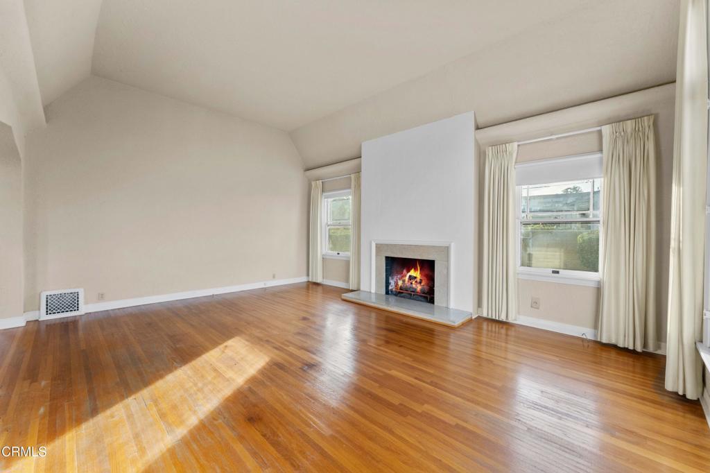 3864 E California Boulevard