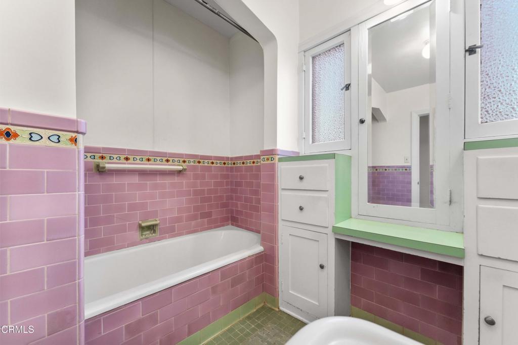 3864 E California Boulevard