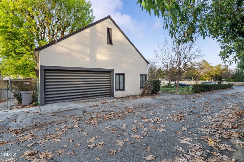 3864 E California Boulevard