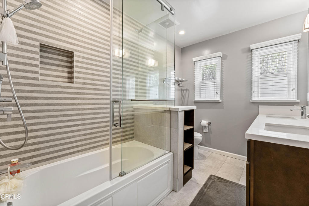 4602 Alta Canyada Road