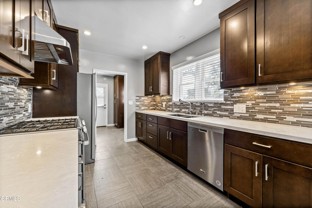 4602 Alta Canyada Road