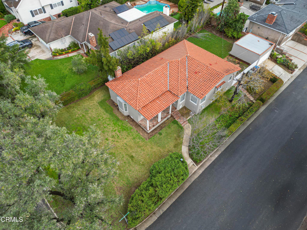 4602 Alta Canyada Road