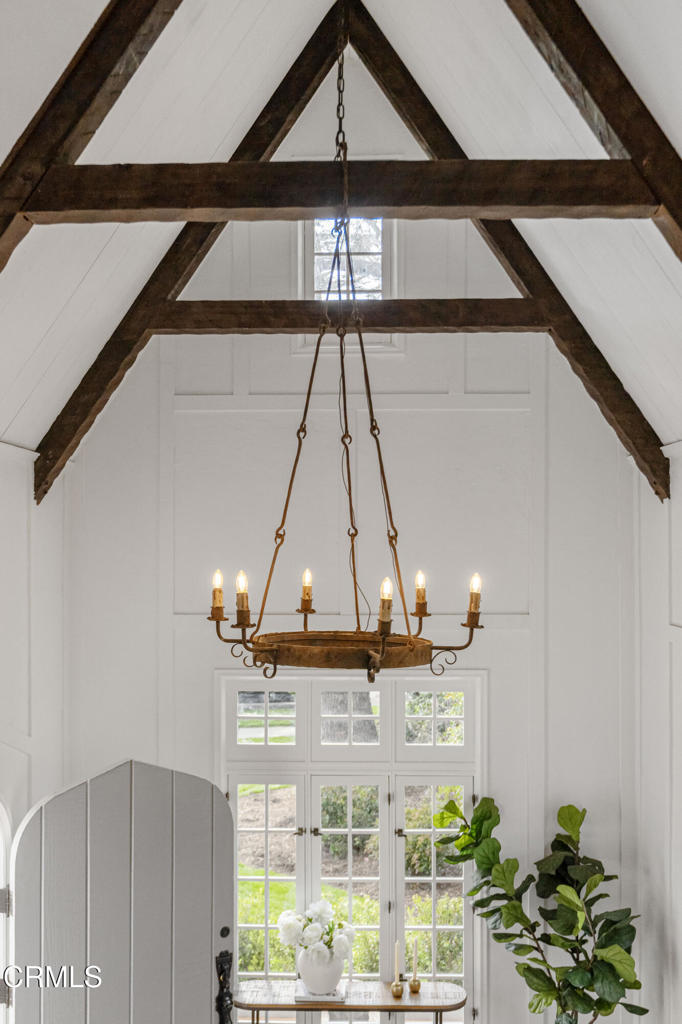 1300 N Holliston Avenue