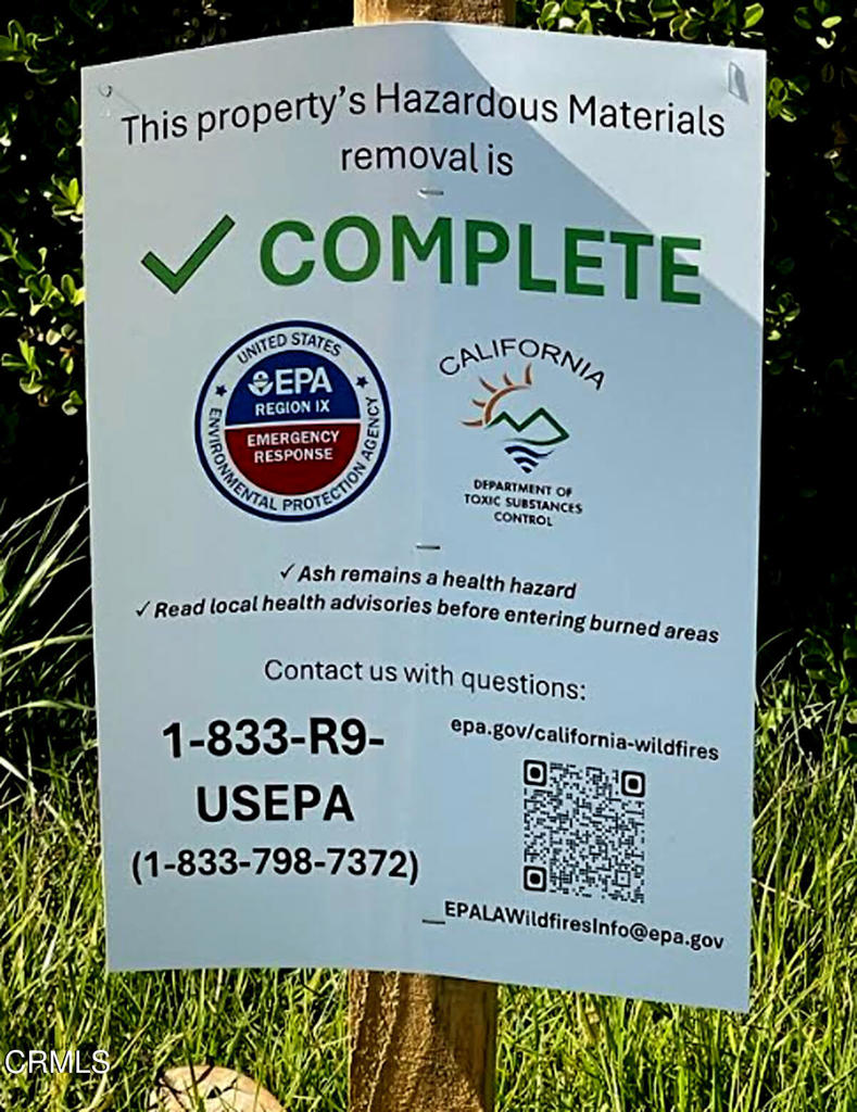 1049 E Calaveras Street