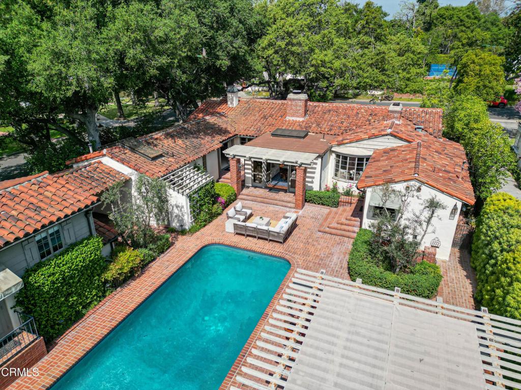 1400 Pasqualito Drive