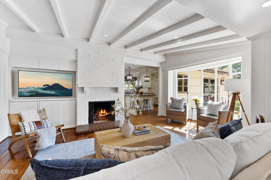 1400 Pasqualito Drive