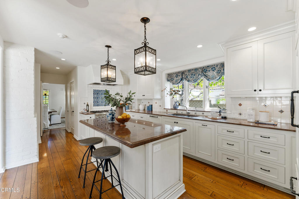 1400 Pasqualito Drive