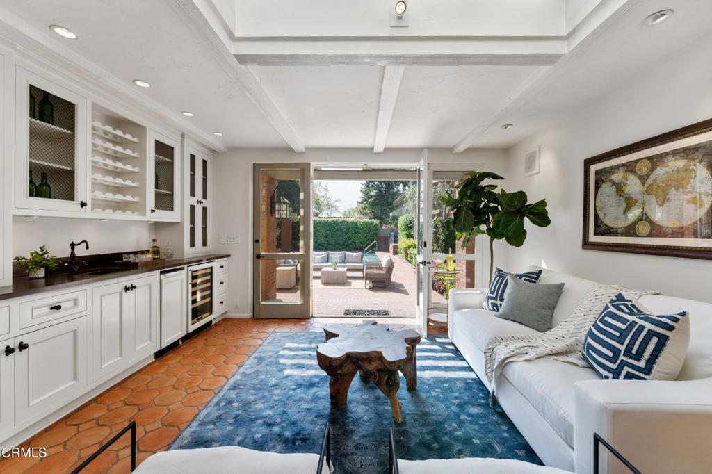 1400 Pasqualito Drive