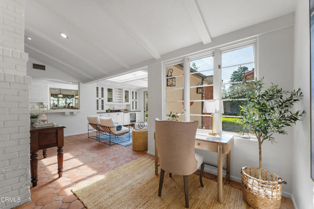 1400 Pasqualito Drive