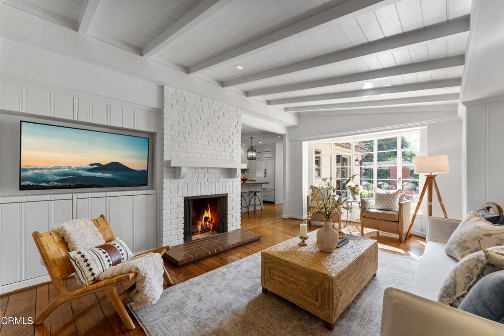 1400 Pasqualito Drive