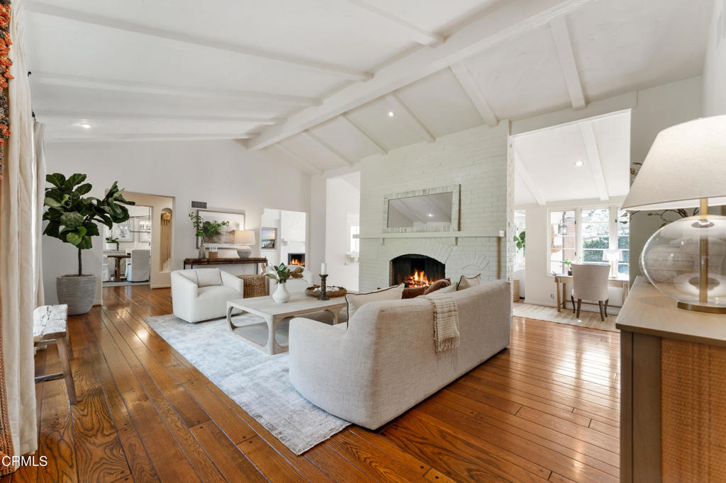 1400 Pasqualito Drive