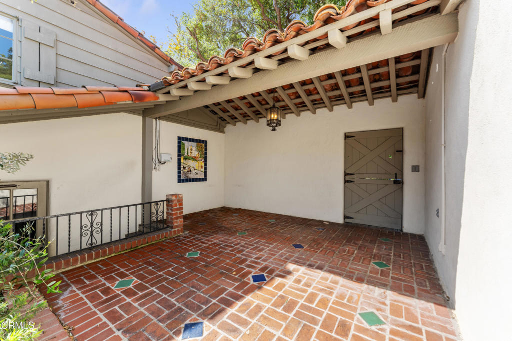 1400 Pasqualito Drive