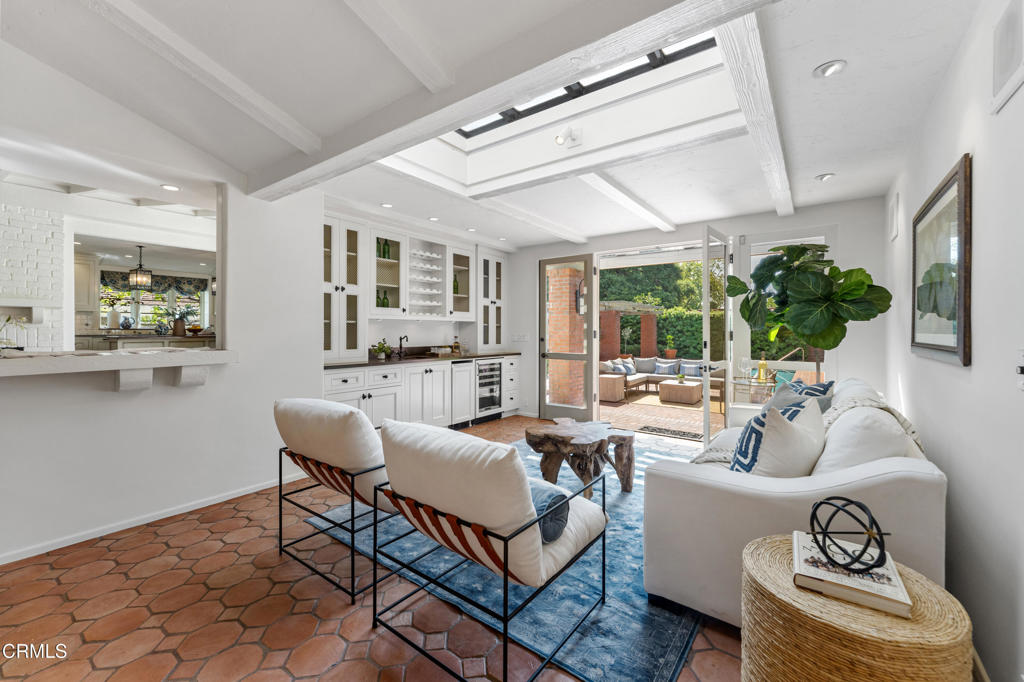 1400 Pasqualito Drive