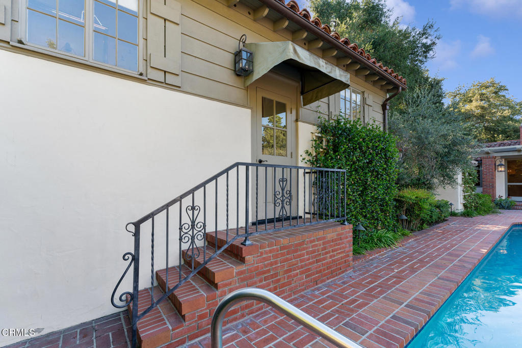 1400 Pasqualito Drive