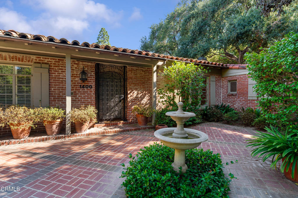 1400 Pasqualito Drive