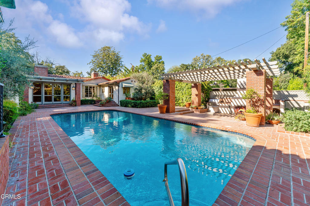 1400 Pasqualito Drive