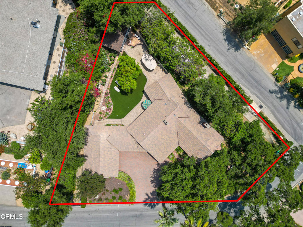 2210 Brambling Lane