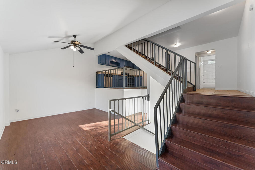 248 E Washington Boulevard 4