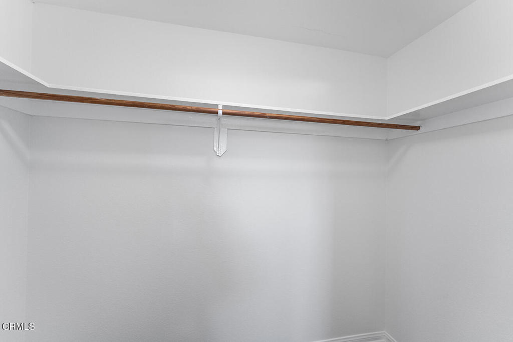 248 E Washington Boulevard 4