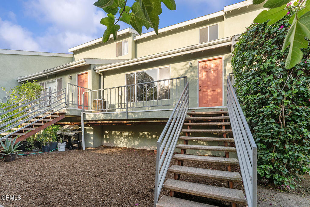 248 E Washington Boulevard 4