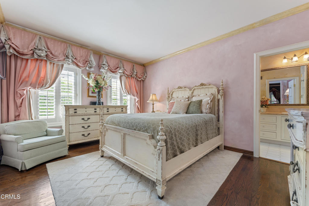 1205 Linda Vista Avenue