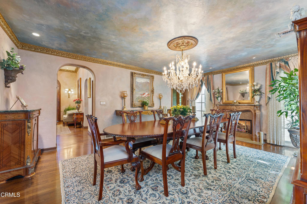 1205 Linda Vista Avenue