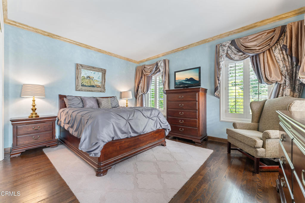 1205 Linda Vista Avenue