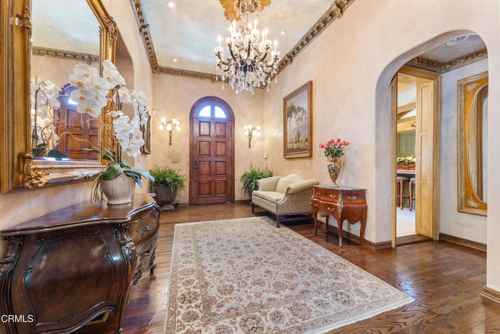 1205 Linda Vista Avenue