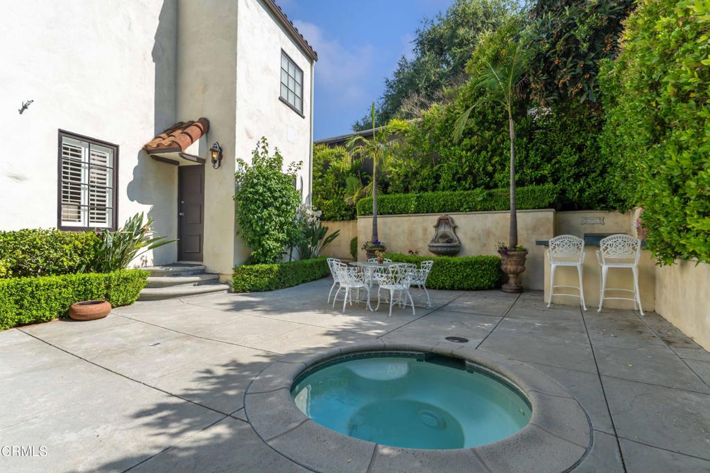 1205 Linda Vista Avenue