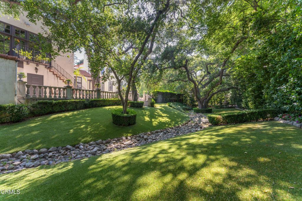 1205 Linda Vista Avenue