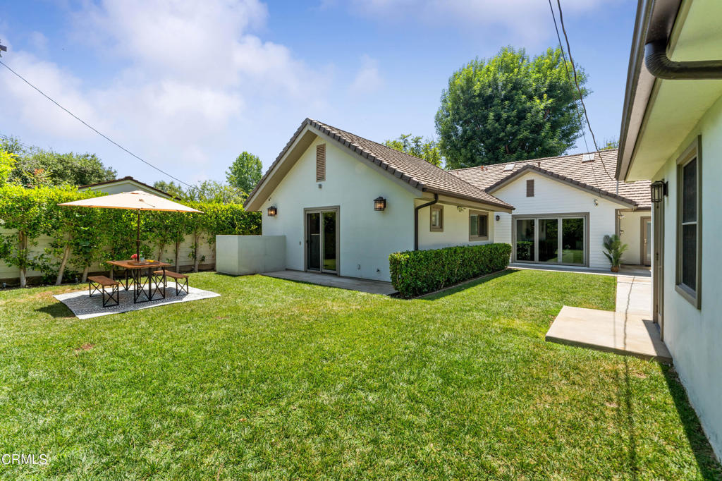 1370 Bradbury Road