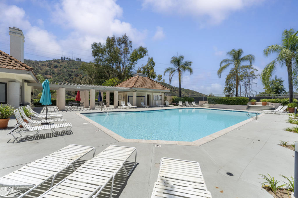 3153 Dragonfly Street