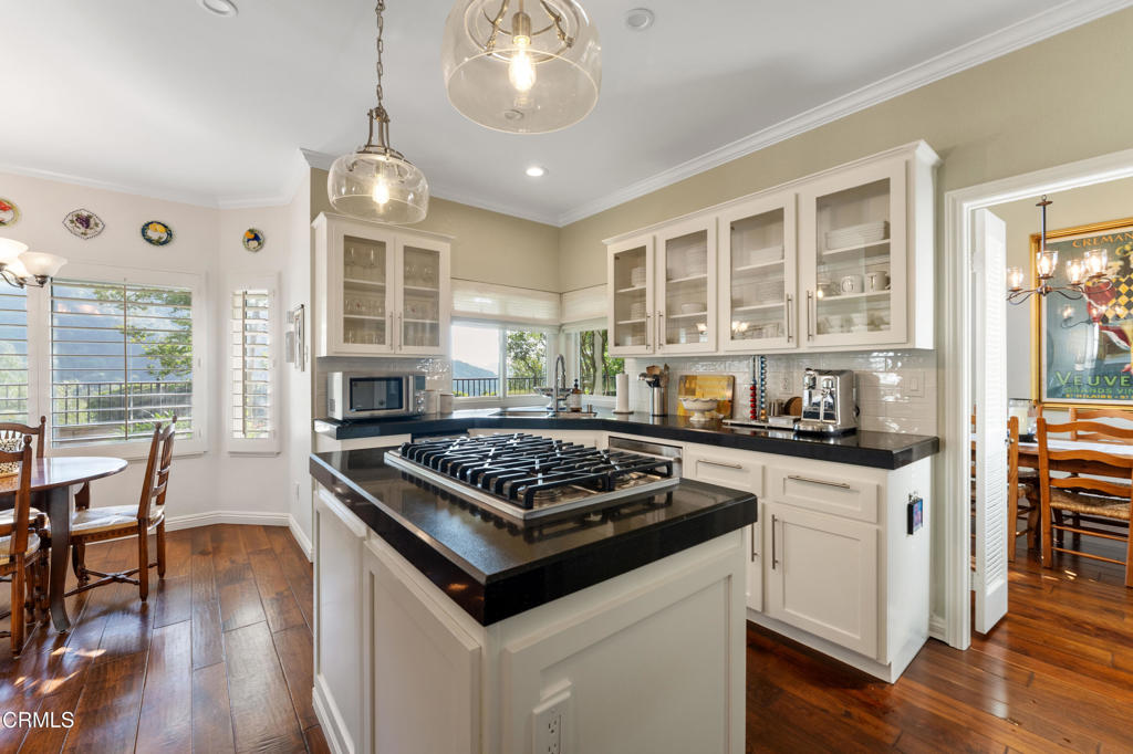 3153 Dragonfly Street