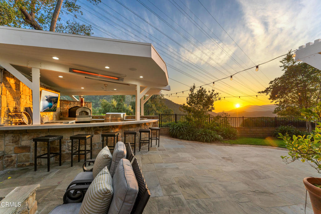 3153 Dragonfly Street