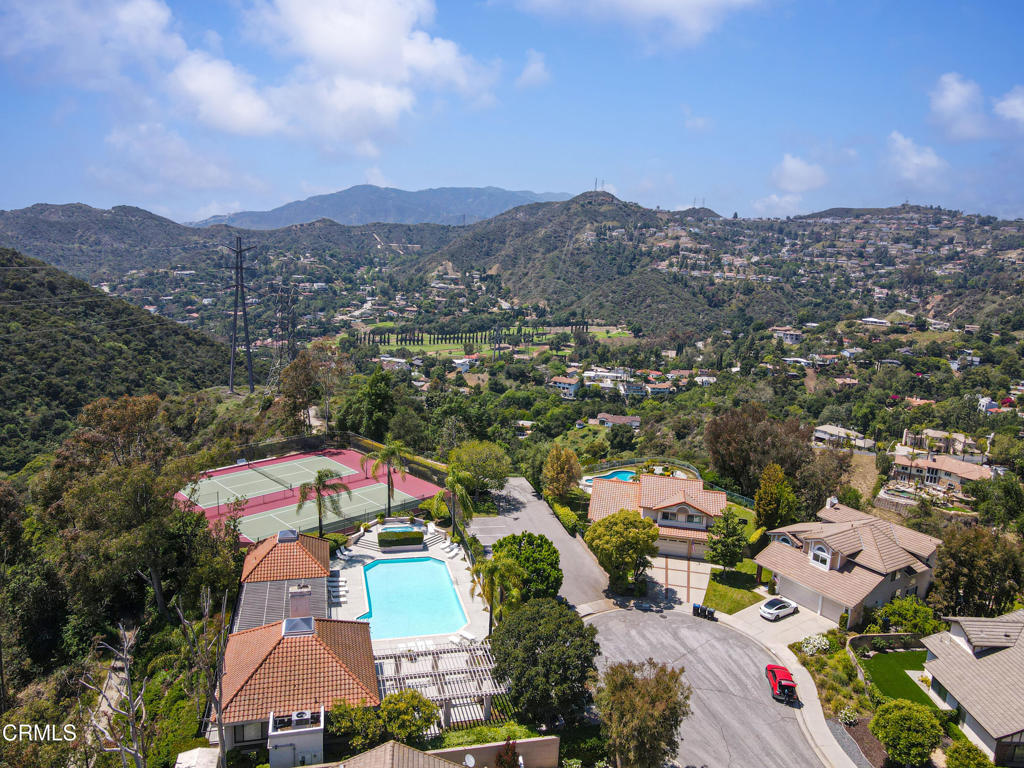 3153 Dragonfly Street