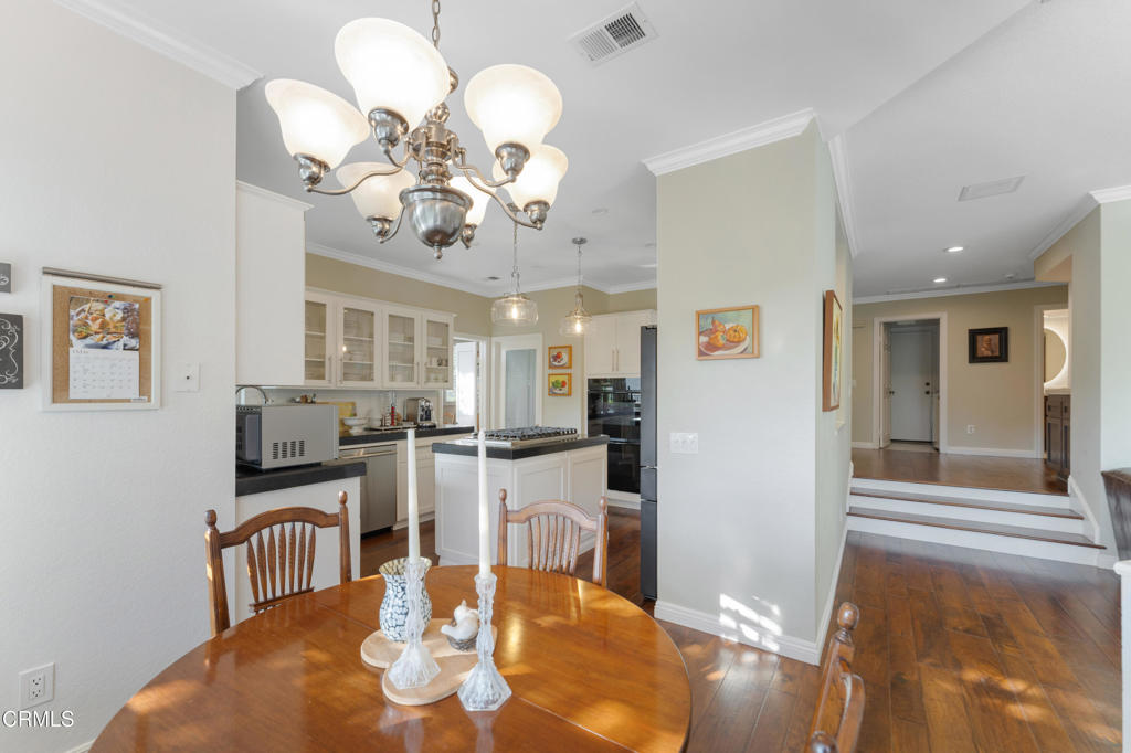 3153 Dragonfly Street