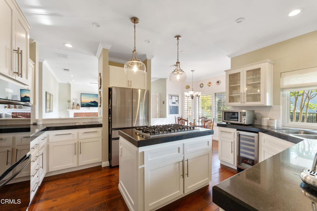 3153 Dragonfly Street