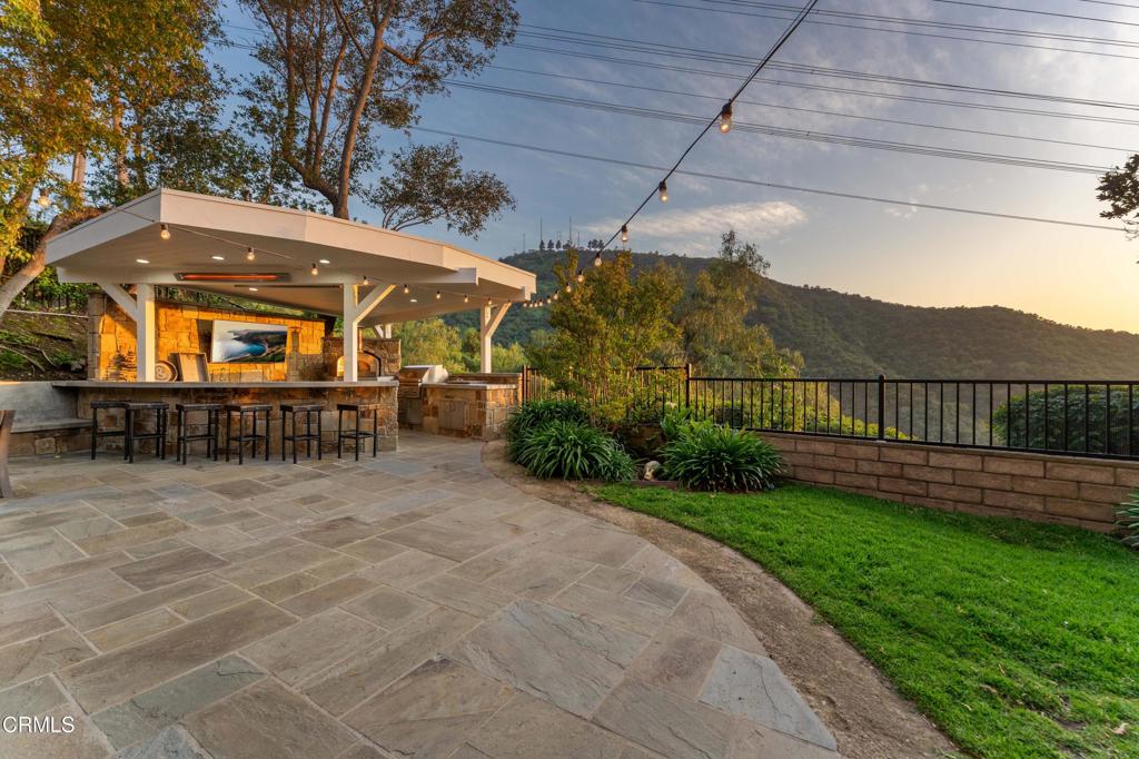 3153 Dragonfly Street