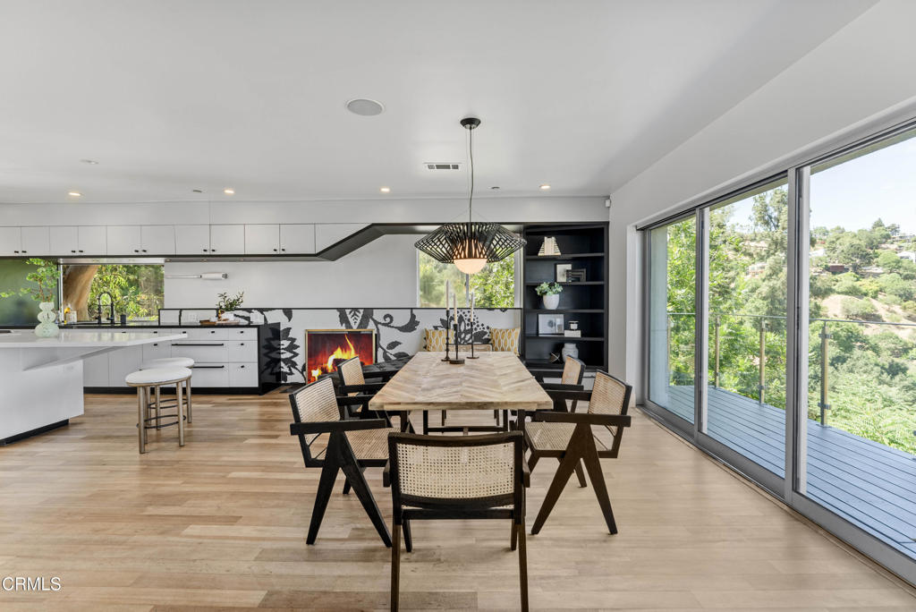 453 Frontenac Avenue