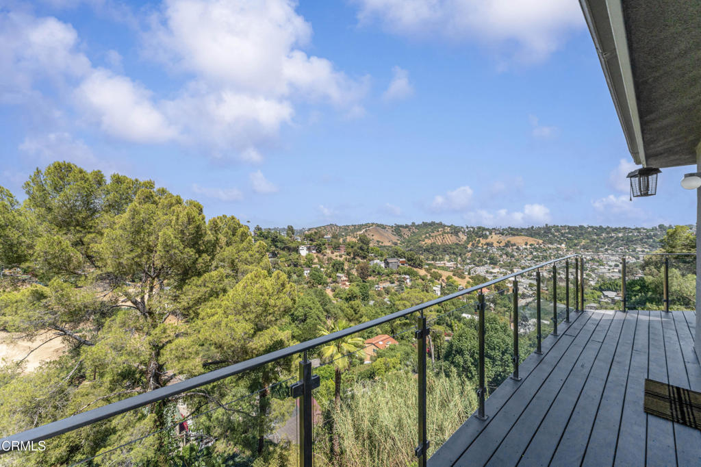 453 Frontenac Avenue