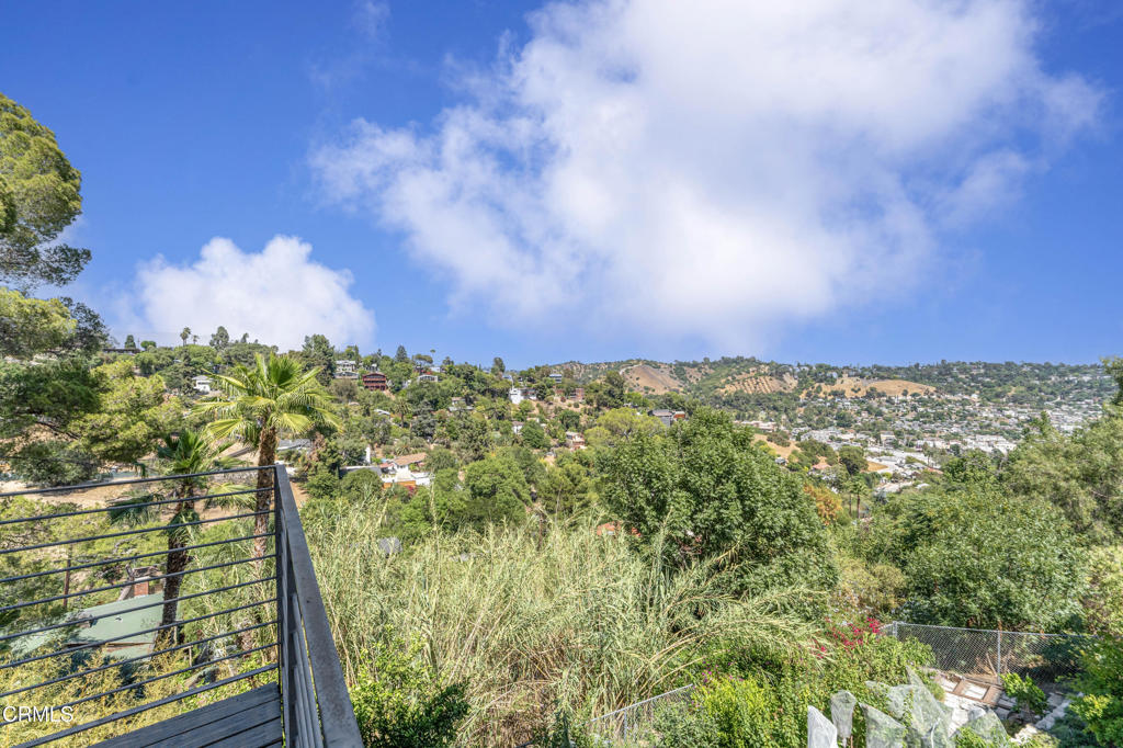 453 Frontenac Avenue