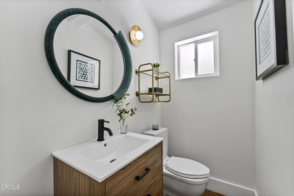 453 Frontenac Avenue