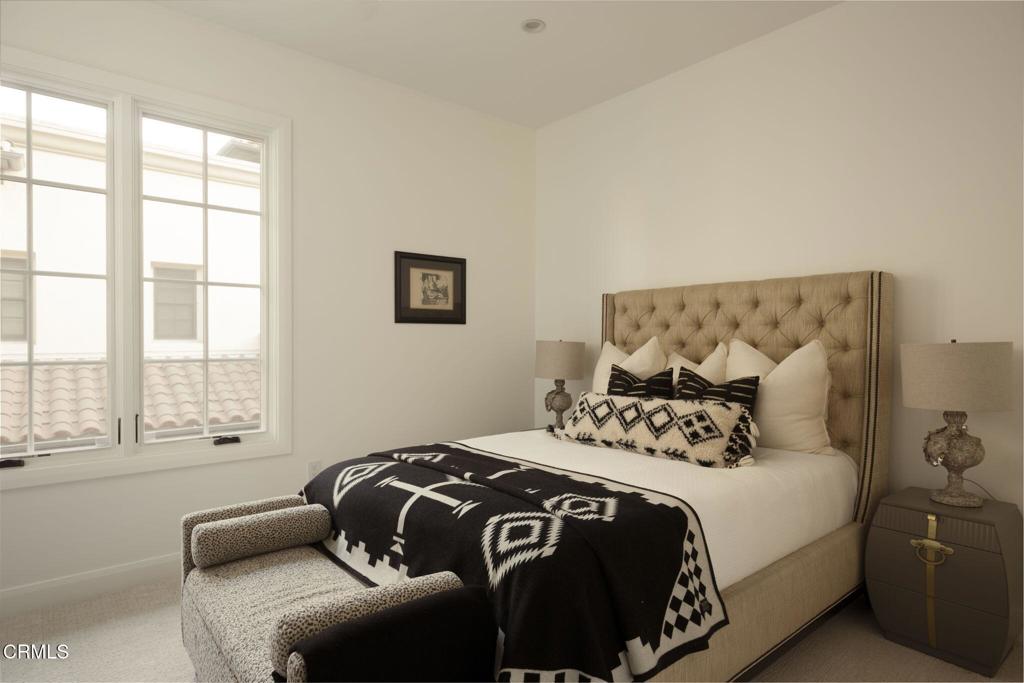 378 W Green Street 123