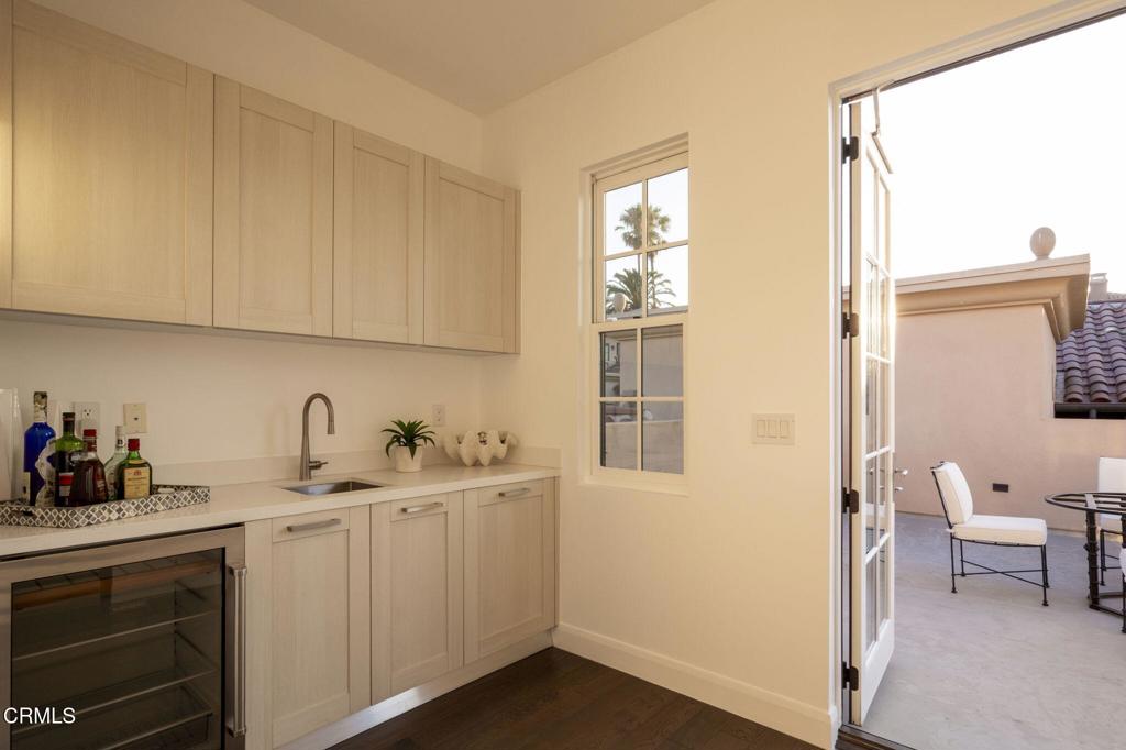 378 W Green Street 123