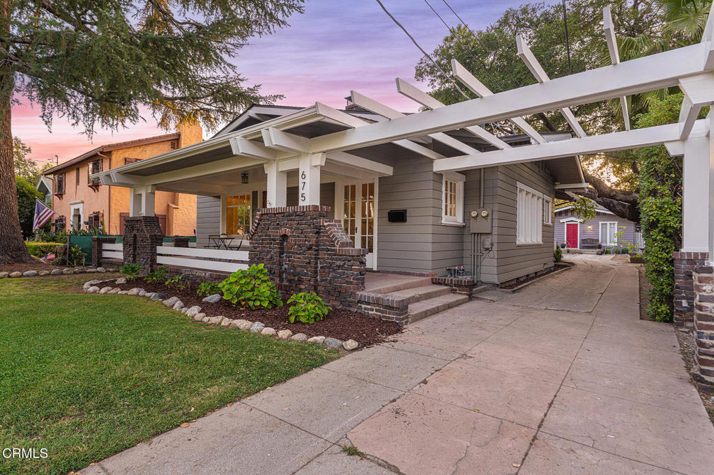 671 675 S Euclid Avenue