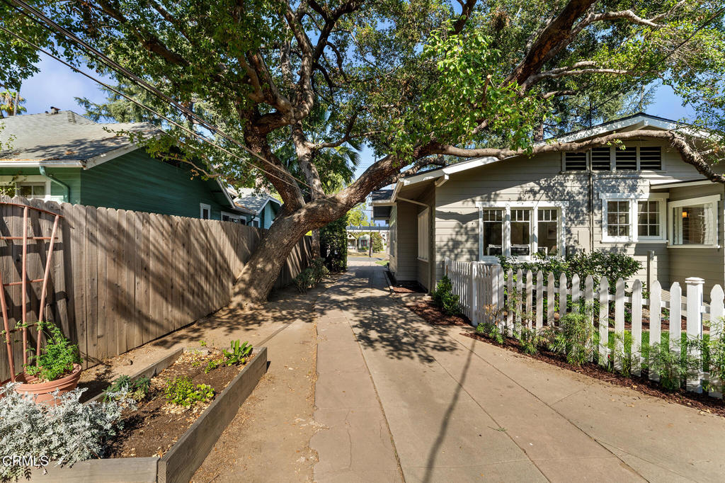 671 675 S Euclid Avenue