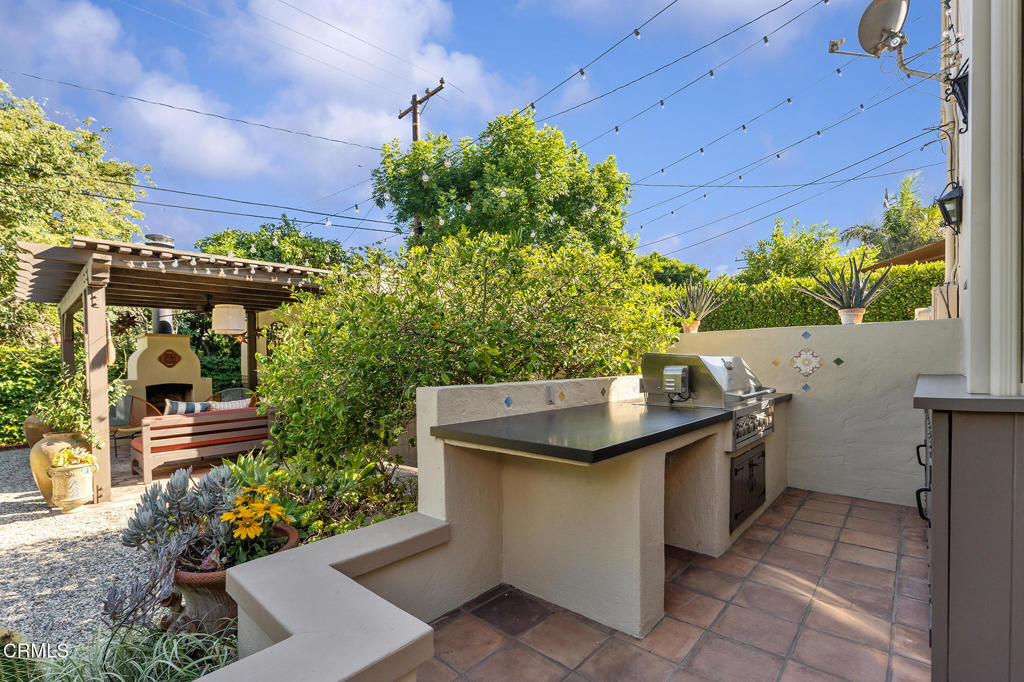 2784 Carlaris Road