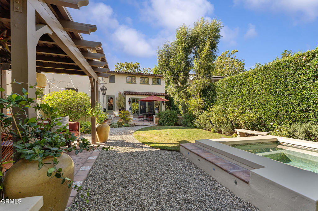 2784 Carlaris Road